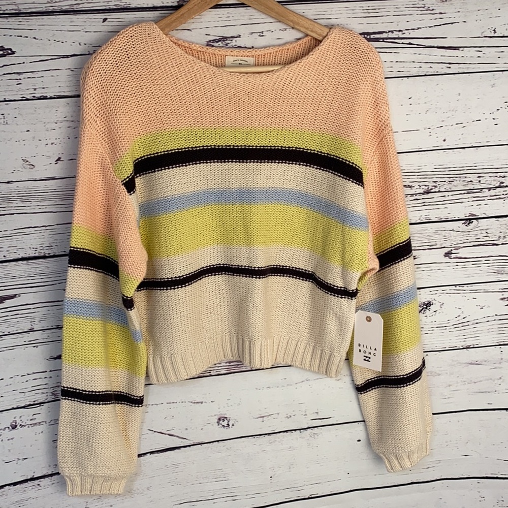 Gorgeous unique Billabong crop sweater medium.  New with tags
